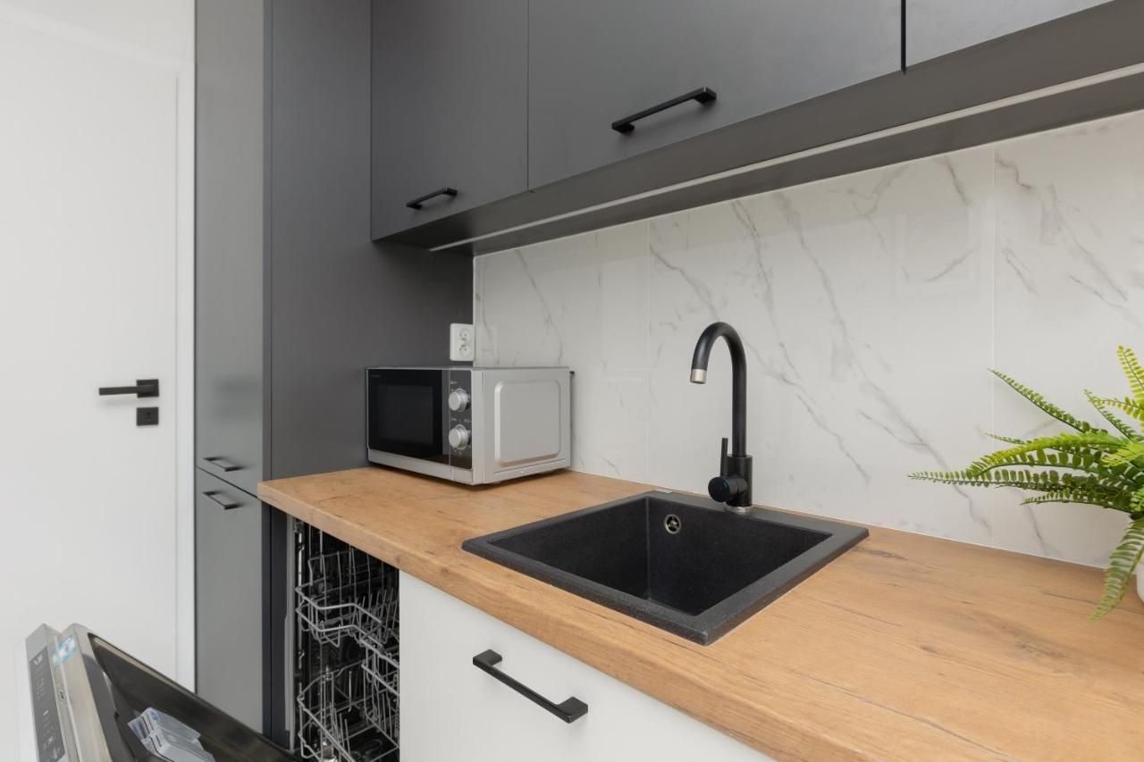 Apartament Stylish Heart Of By Renters Warszawa
